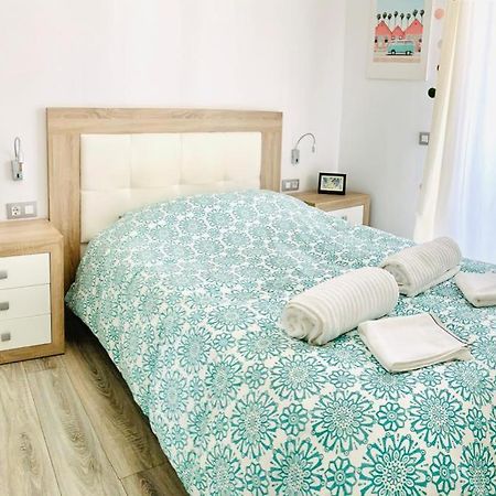 Soka Be@Ch House Apartment Тарифа Екстериор снимка